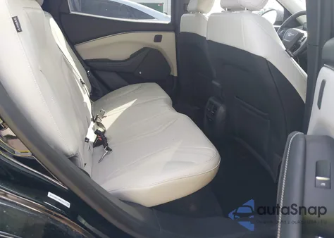 2021 Ford Mustang Mach-E Premium z USA, uszkodzony, nr VIN 3FMTK3SSXMMA28510